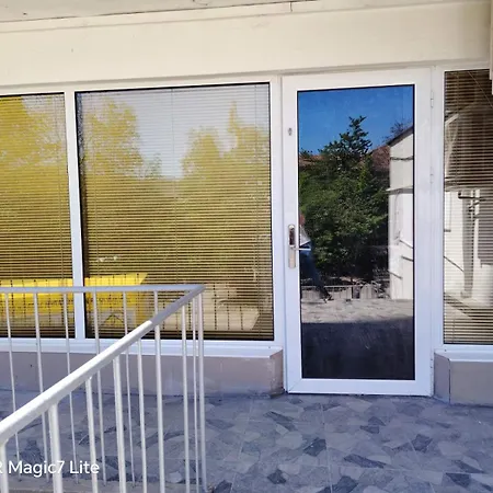 Maliva Apartment